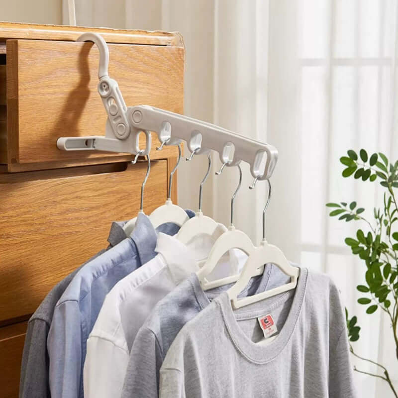 🏆 Last Day Special Price £8.99 ! 🔥Buy 1 Get 1 Free🎁 Portable Foldable Clothes Hanger