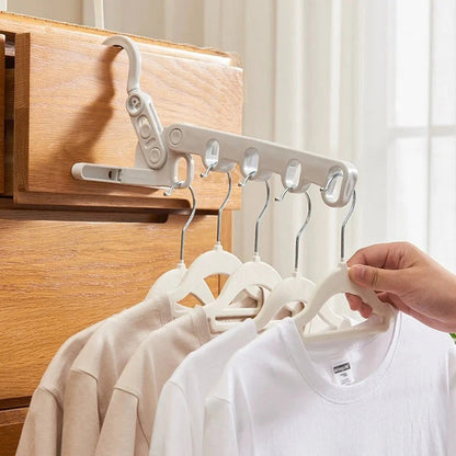 🏆 Last Day Special Price £8.99 ! 🔥Buy 1 Get 1 Free🎁 Portable Foldable Clothes Hanger