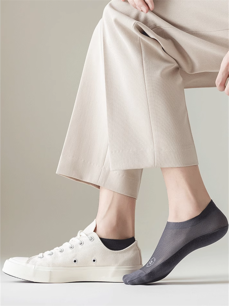 🥳2026 HOT SALE🥳💞50K+ SOLD!✨ 💝 Ice Silk No-Show Socks – Stay Put All Day Long 👣✨【Flash Sale】