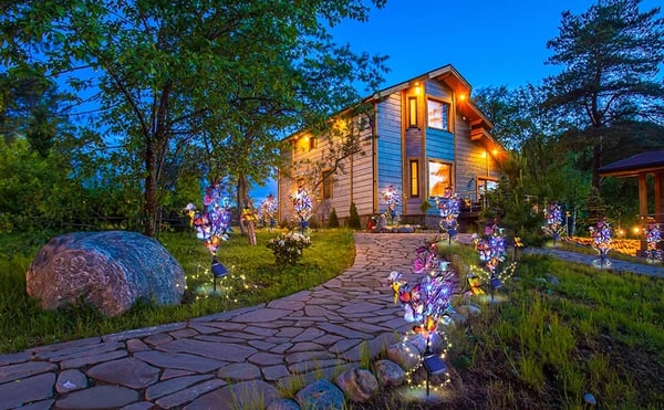 🦋Solar Butterfly Flower Lawn Light | Outdoor Courtyard Ground Plug Decorative Light | Villa Garden Landscape Waterproof Light | Automatic Lighting at Sunset